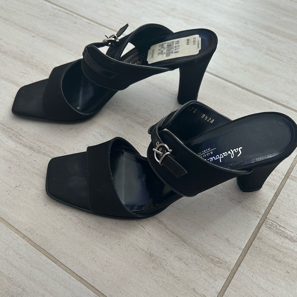 Salvatore Ferragamo Black Slip-On Heeled Sandals 8.5aa